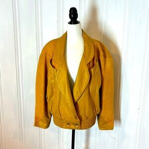 GIII Vintage Mustard Yellow Leather Jacket – 80s Retro, Structured, Cropped